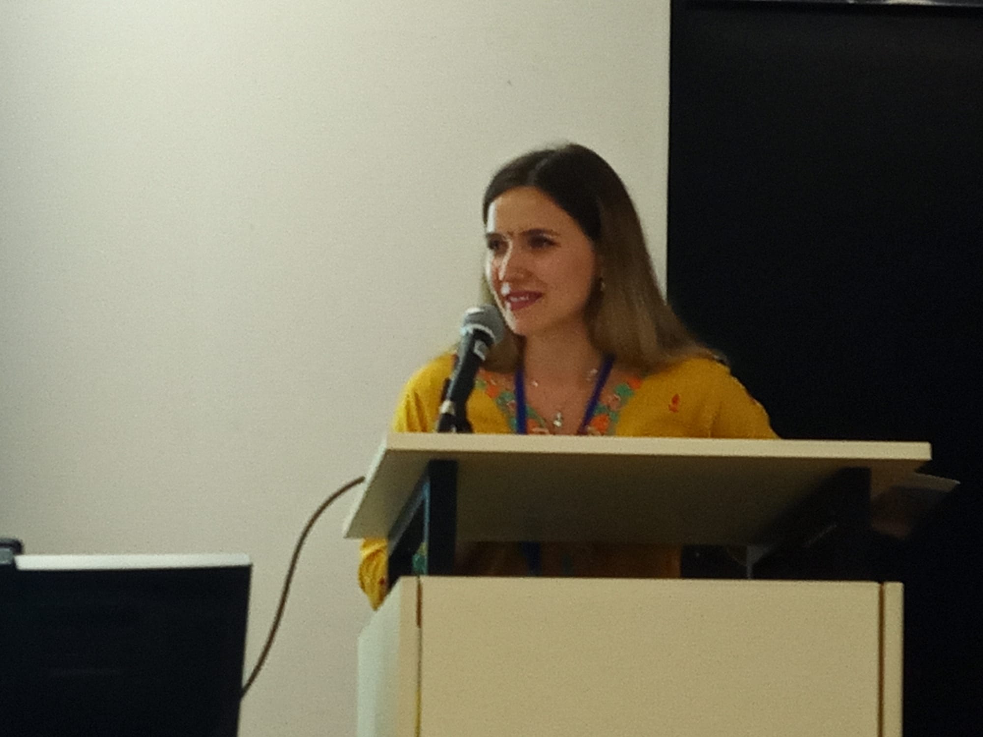 MESIC 13 Sandra Sznyr