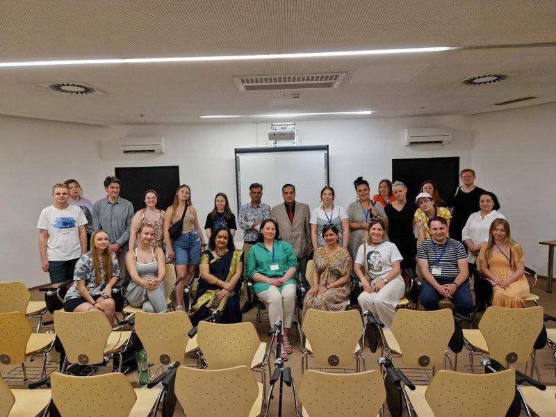 MESIC 13 participants